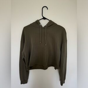H&M Long Sleeve Green Cropped Hoodie / Size M / In Great Condition!😊